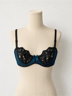 Shirley of Hollywood vintage inspired balconette lace  caged bralette 36